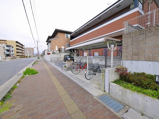 クラールコートのその他共用部分|自転車置き場