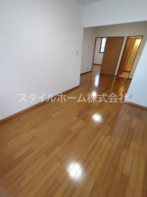 【内装】 | イーストサイドフジ