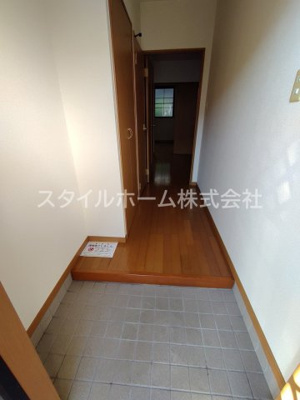 【玄関】 | イーストサイドフジ