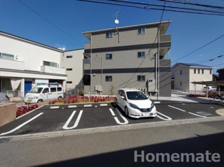 【駐車場】