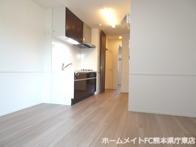 熊本市東区御領２丁目のアパートの居間・リビング