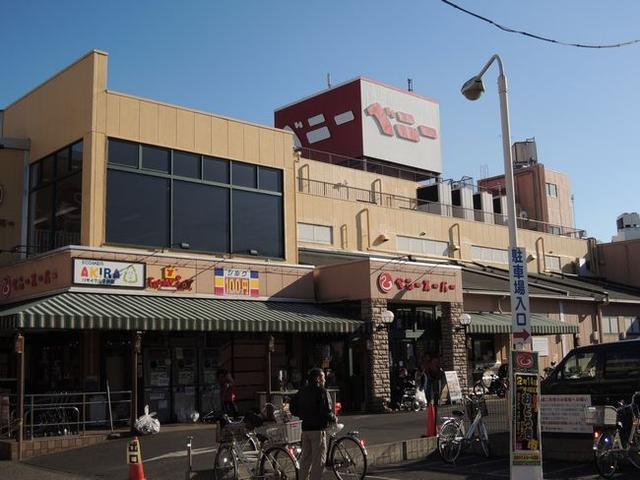 べニースーパーまで90m