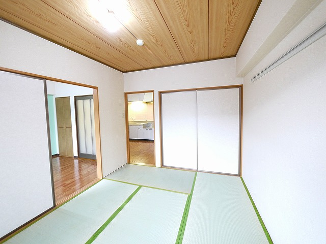 グランシャリオ桜井の和室|落ち着いた雰囲気の和室付きです