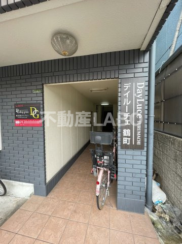 デイルーチェ鶴町のエントランス
