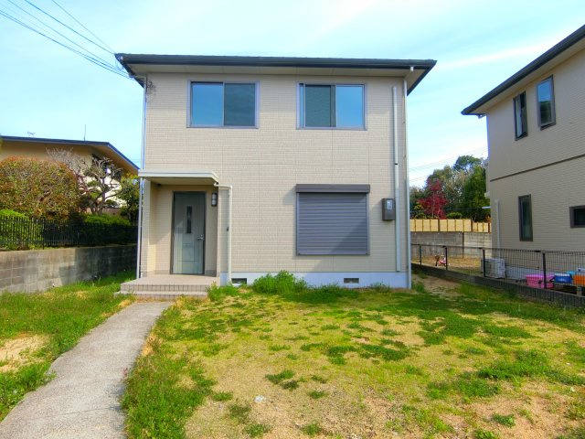 若松台B棟の外観