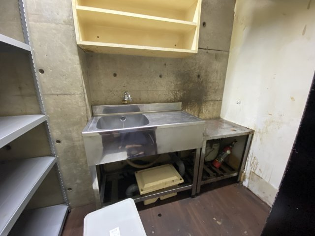 スタシオンビル黒崎の内装