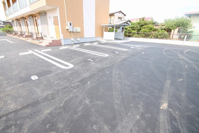 【駐車場】 | ヴィラ・ユーリ