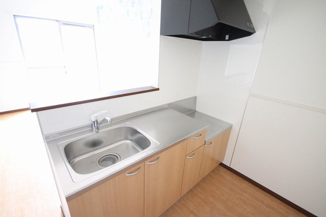 【キッチン】 | ヴィラ・ユーリ