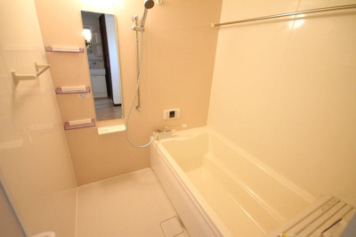 【浴室】 | ヴィラ・ユーリ