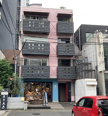 網野ビルの外観