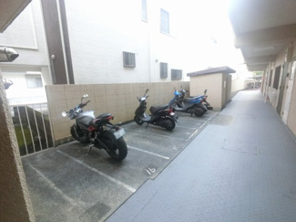 【その他共用部分】 | バイク置場です。