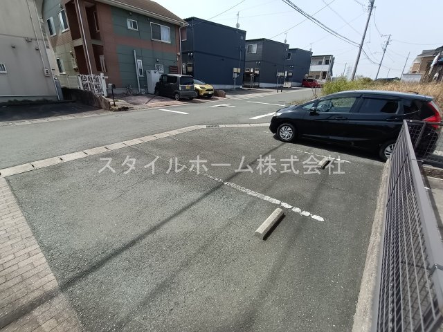 【駐車場】 | バリュージュ片西