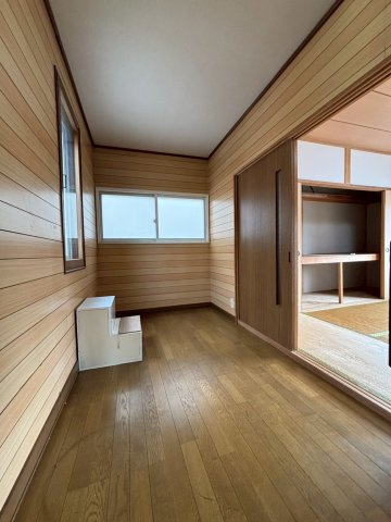 春光戸建のトイレ