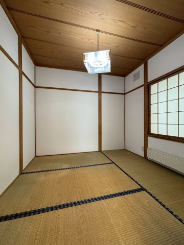 春光戸建の和室