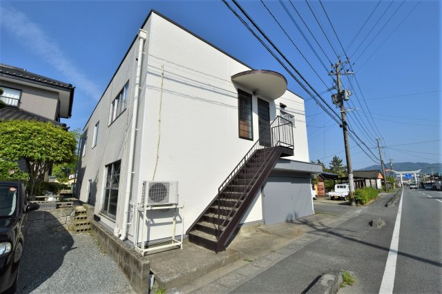 鏡町両出戸建の外観