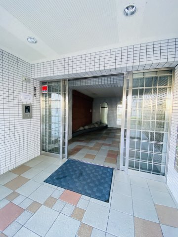 アムール和白IIIのエントランス