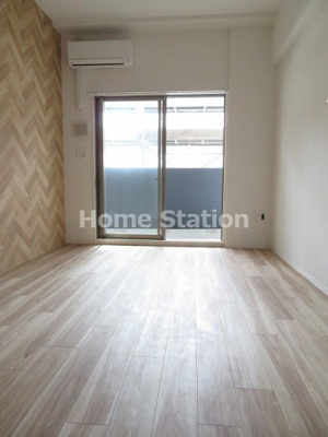 【洋室】 | セレニテ福島プリエ