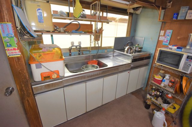 二見下大野町戸建のキッチン