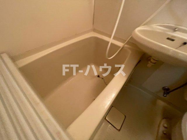 シャルム津田沼の浴室