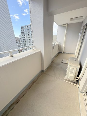 ダイナシティ赤羽のバルコニー