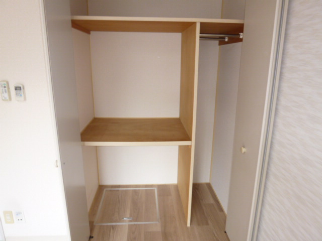 ディアエスタＡの収納