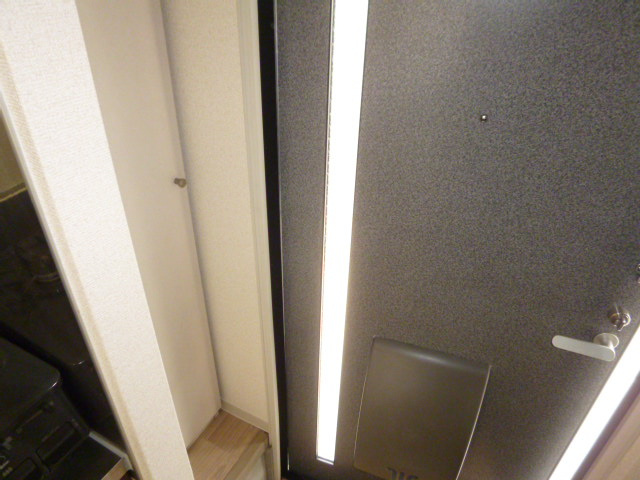 ディアエスタＡの玄関