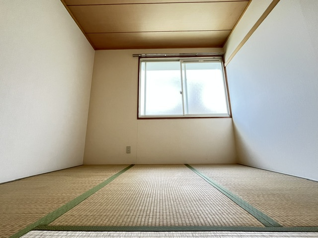 グリーンヒル小金台Bの和室