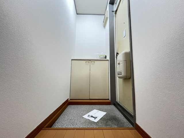 グリーンヒル小金台Bの玄関