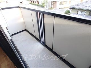 安芸高田市吉田町吉田のアパートのバルコニー