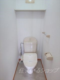 安芸高田市吉田町吉田のアパートのトイレ|シャワートイレ新品