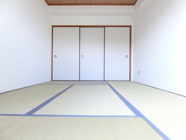 エトワール尾谷の和室|同物件別部屋イメージ写真
