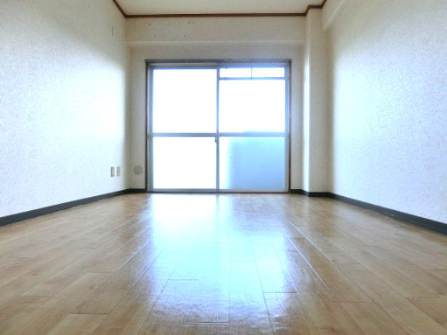 エトワール尾谷の寝室|同物件別部屋イメージ写真