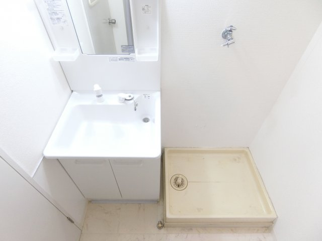 エトワール尾谷の洗面所|同物件別部屋イメージ写真