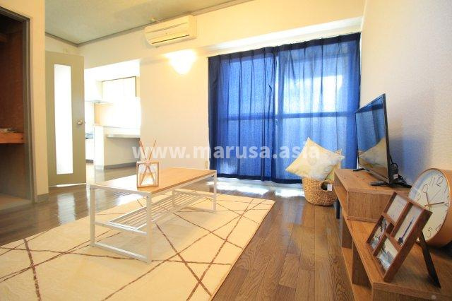 シーラカンスの居間・リビング