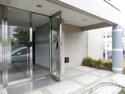 【エントランス】 | ヴィラデエステ