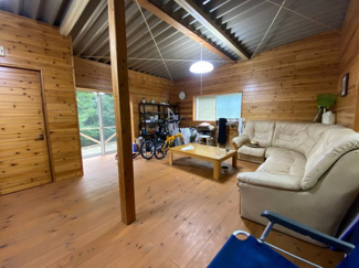 【居間・リビング】 | 大津市南比良1012-26　中古戸建