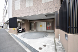 【駐車場】 | ターンテーブル付機械式駐車場です。