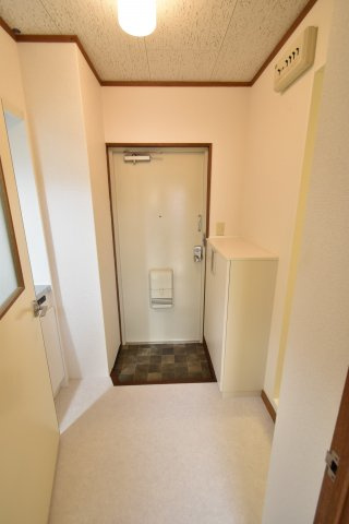 CHハイツの玄関