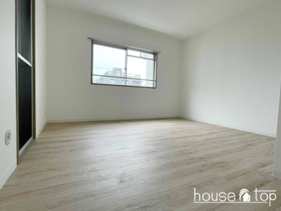 【洋室】 | RUNOASU　KOUSHIEN | 8.8帖洋室