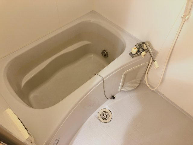 メゾンむつみヶ丘の浴室