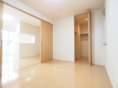 【寝室】 | ルーチェ