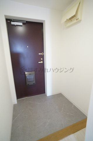 パセオ清荒神１番館の玄関