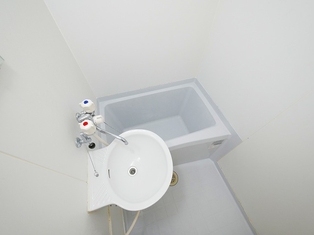 レオパレス悠の洗面所