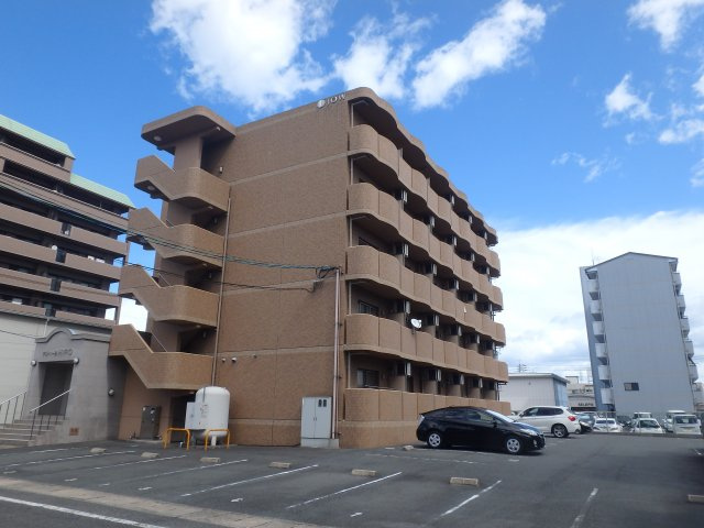 マリベールの外観