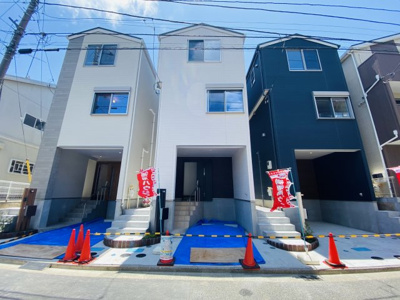 【外観】 | ☆最・大・級・値・下・げ☆仲介手数料不要！藤沢市弥勒寺１丁目Ａ号棟 | 一番左側の棟になります！完成済みです！