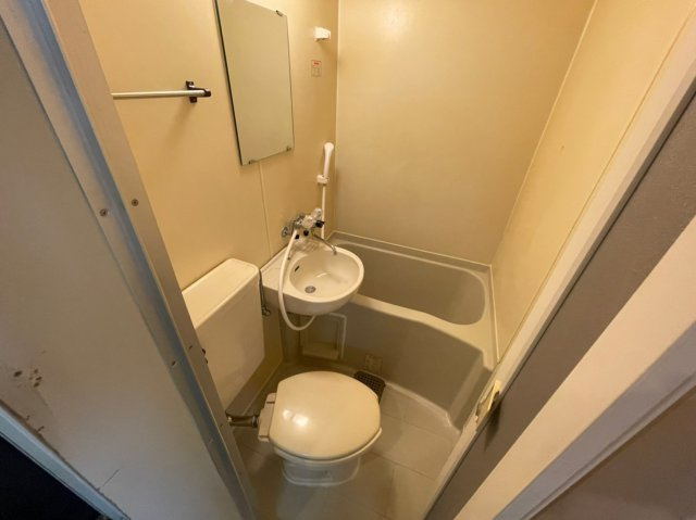 HOPS NAGASE( 近畿大学 一人暮らし )の浴室