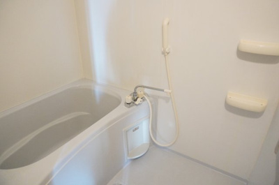 【浴室】 | エストレイアB