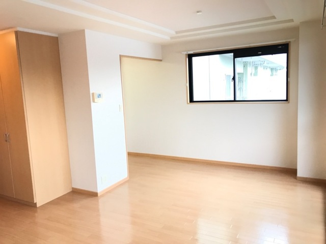 サクラスクェアの内装|室内