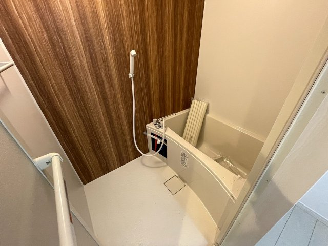 ネクステージ幕張　１０４の浴室