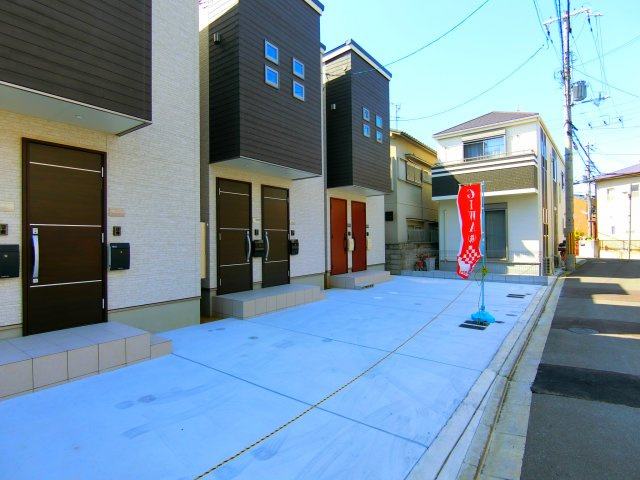 メゾン・ゆうの駐車場